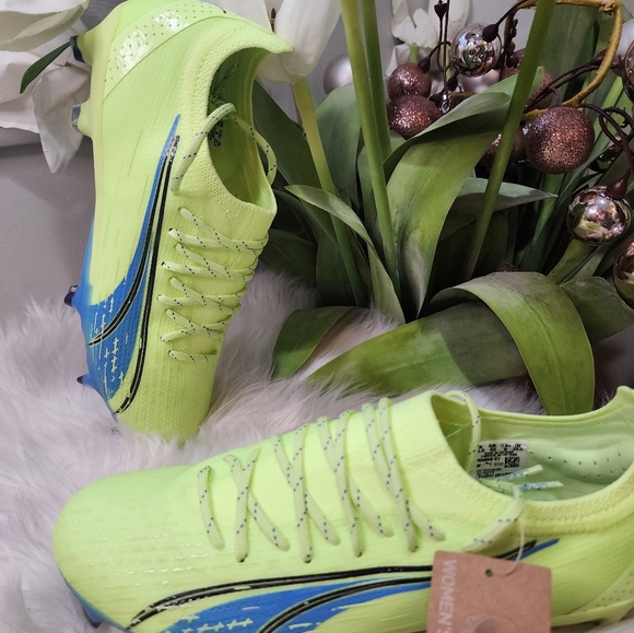 Puma ULTRA Ultimate FG/AG Women's Soccer Cleats new - Picture 2 of 6